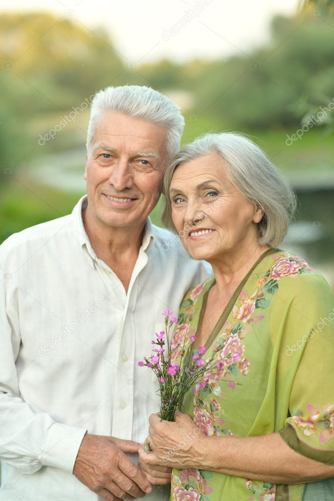 Best Rated Senior Online Dating Sites