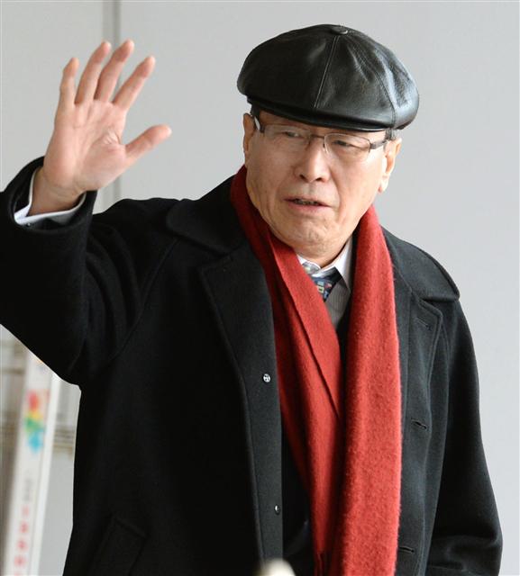 Older Men Seeking Younger Women