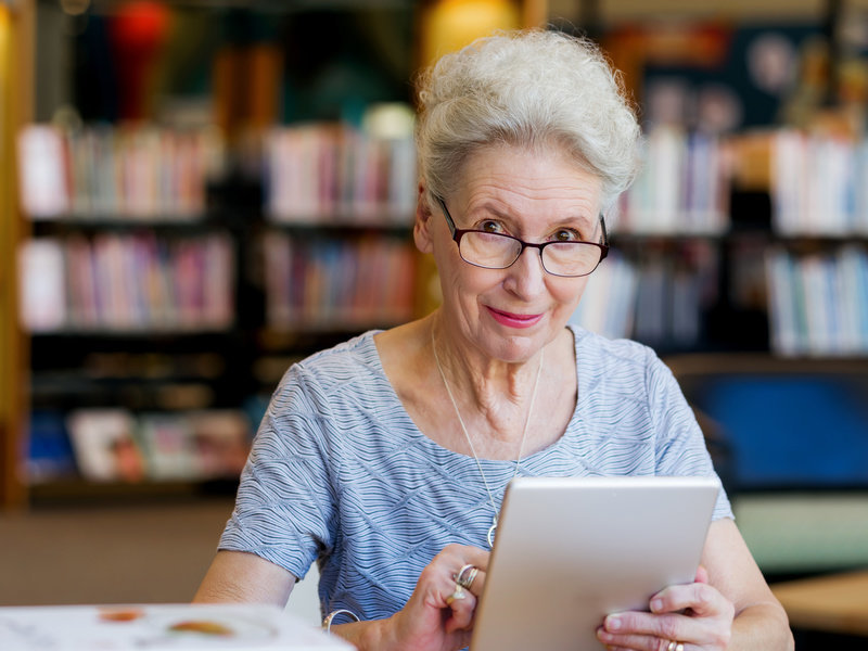 Older Women Dating Website